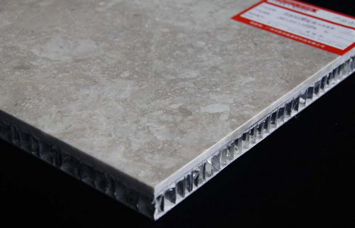 歐百建材石材鋁蜂窩板的性能優勢